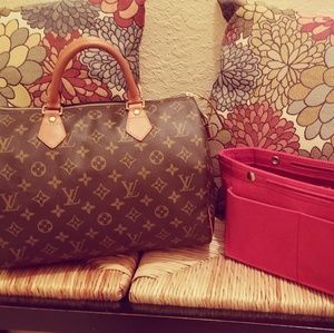 Louis Vuitton Speedy 30